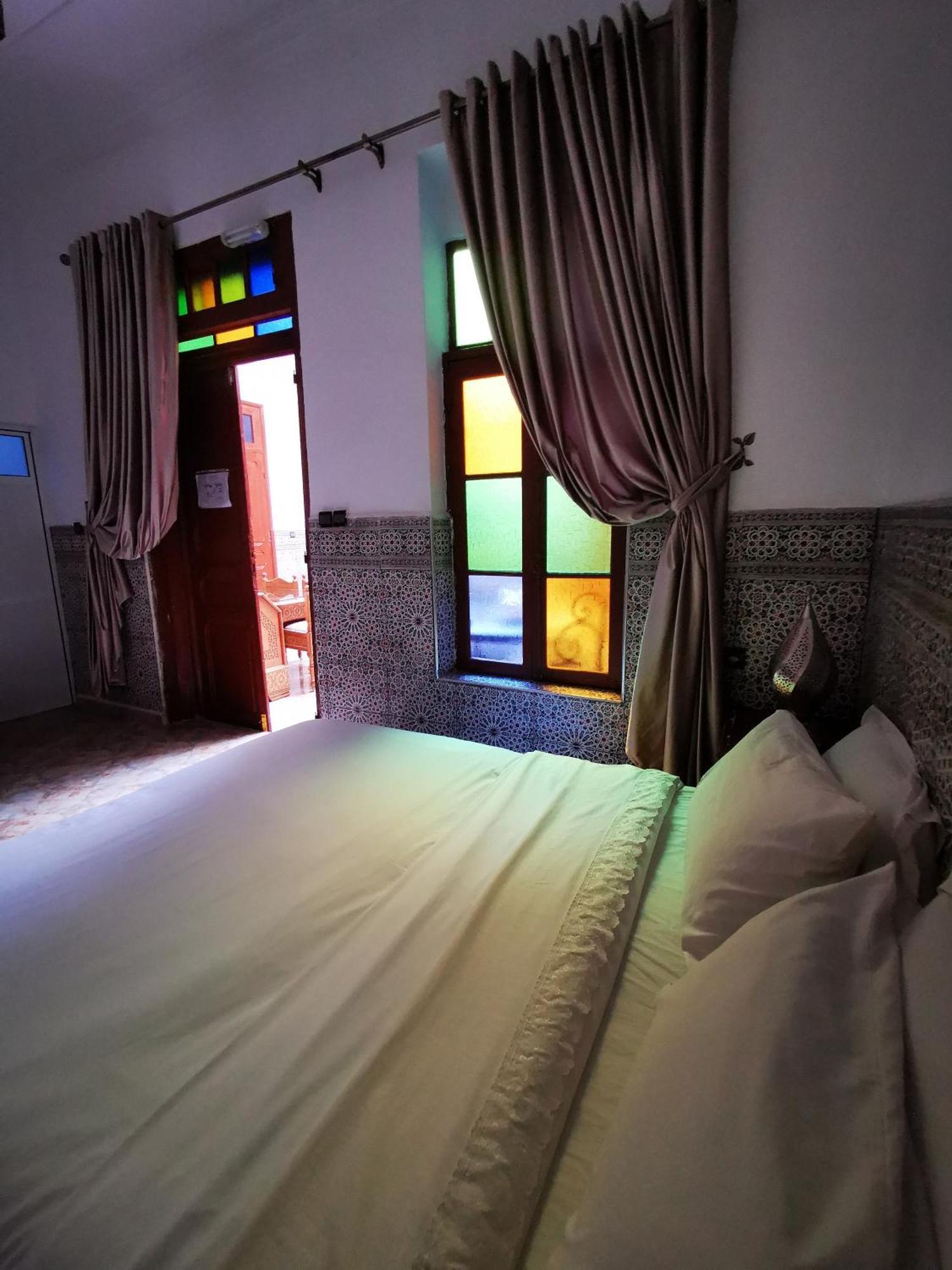 Riad Dar Al Fassia Уджда Экстерьер фото