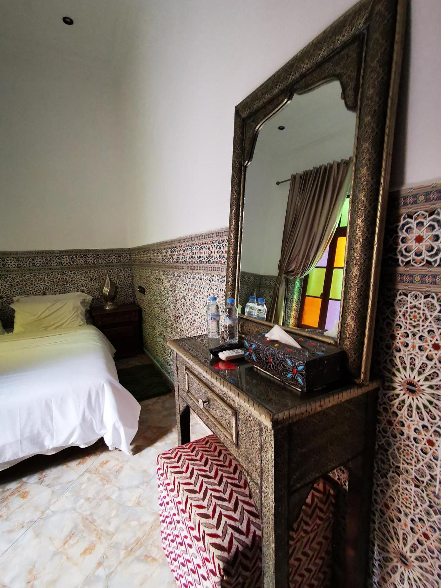 Riad Dar Al Fassia Уджда Номер фото
