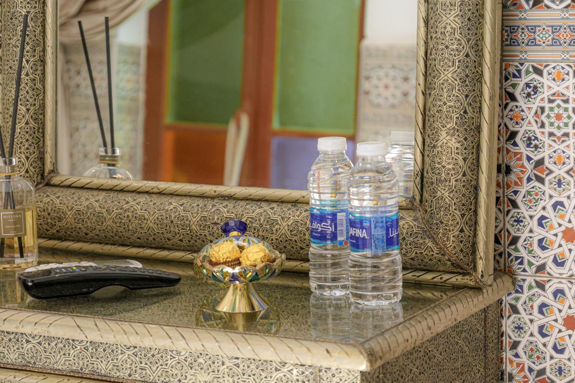 Riad Dar Al Fassia Уджда Экстерьер фото