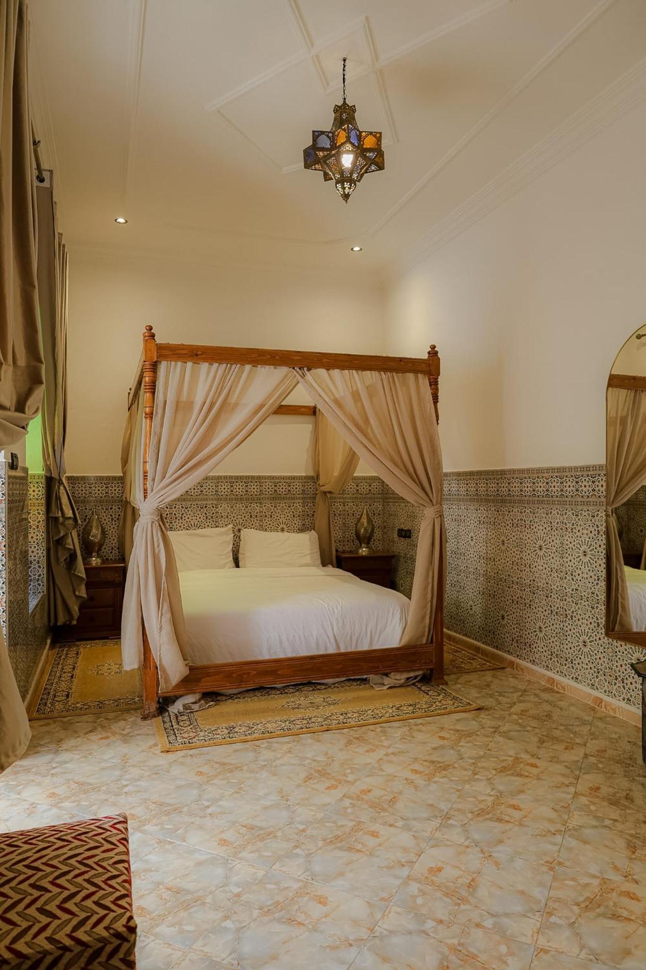 Riad Dar Al Fassia Уджда Номер фото
